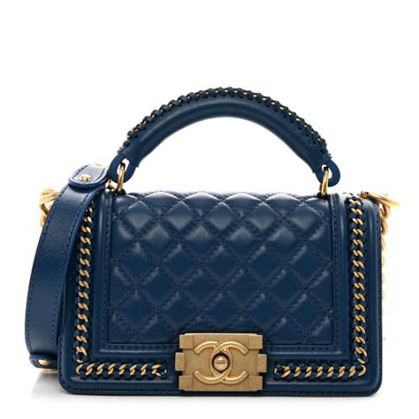 chanel mini with 8 stitches per diamond